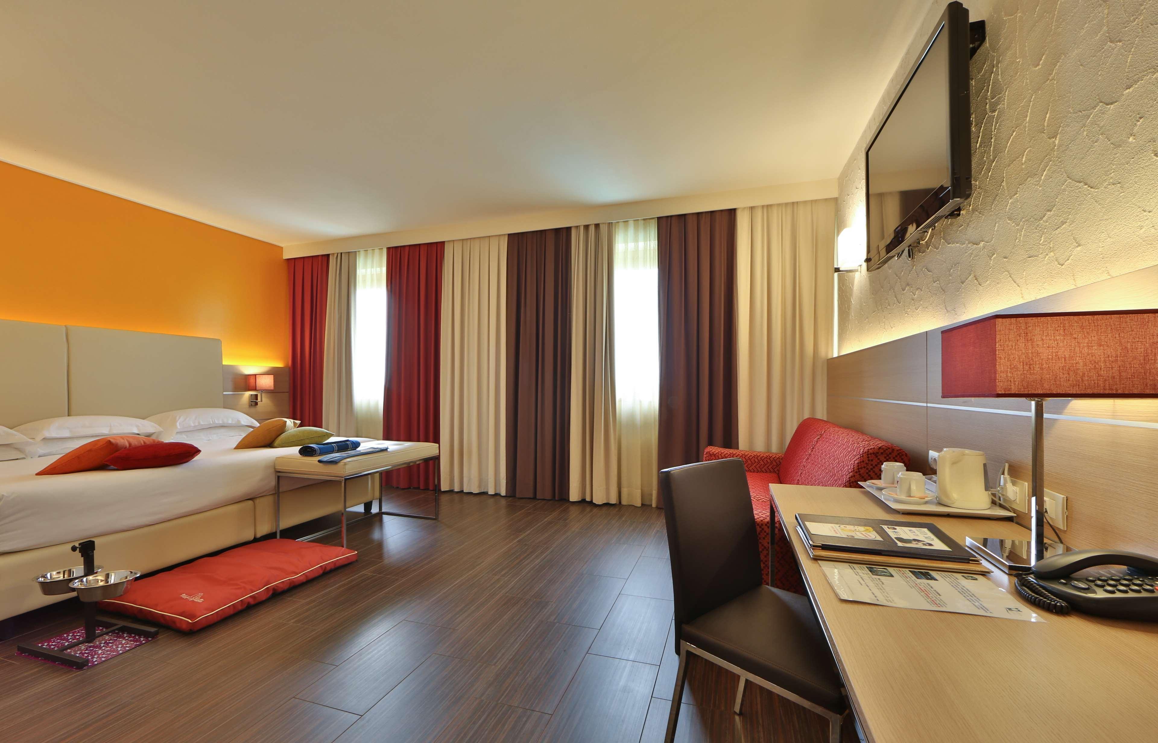 Best Western Plus Soave Hotel Сан-Боніфачо Екстер'єр фото
